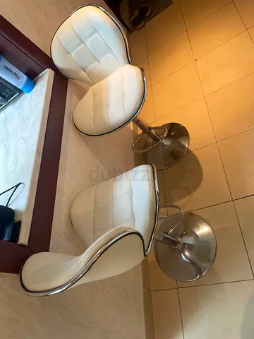 Bat or kitchen chairs