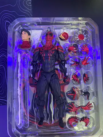 Ultimate Spider-Man mess toys action figure
