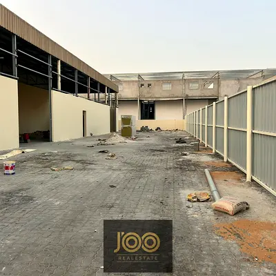حوطة 30000 قدم أم الثعوب موقع مميز بدون كهرباء 250 ألف مناسبة تخزين ومعدات