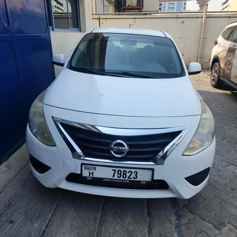 Nissan Sunny 2020 — photo 1 of 9