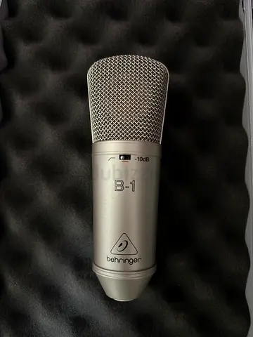 Studio Condenser Microphone in Perfect Condition