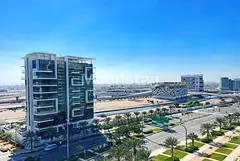 Road view | High Floor | Owner Occupied