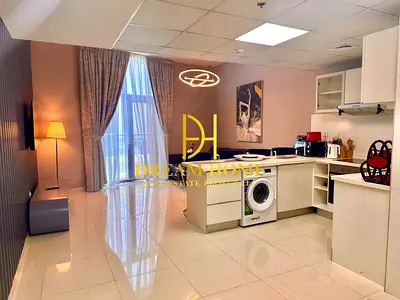 NO COMMISSION l Modern Fully Furnished 2-Bedroom Apartment with Stunning Views in Dubai Marina