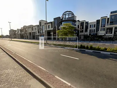 SPACIOUS 4BR | COMMERCIAL VILLA | PRIME LOCATION