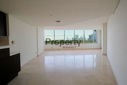 12 Payments Option | Unfurnished | Near Metro