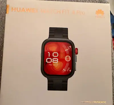 Huawei watch Fit4 Pro titanium black used in excellent conditions 550 dhs.
