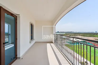 2 Bedroom with Maidsroom |Full Golf View | Vacant