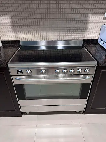 Free Delivery- SMEG Italian 5-Burner Electric Ceramic Cooking Range 90CM Dual Fan Dual lights Oven
