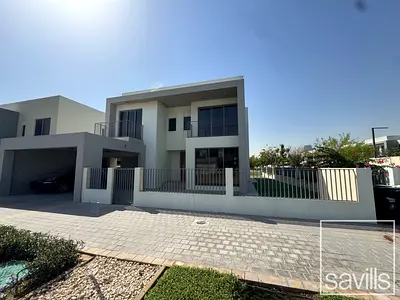 Rare Layout | View Now | Corner Plot
