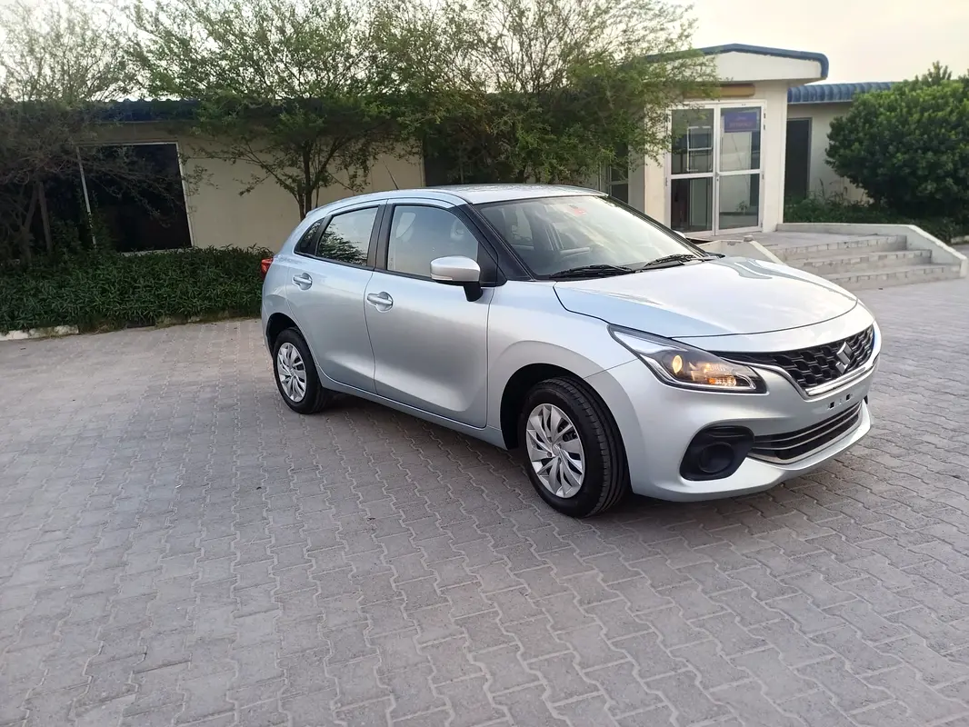 Suzuki Baleno 2023 — photo 1 of 14