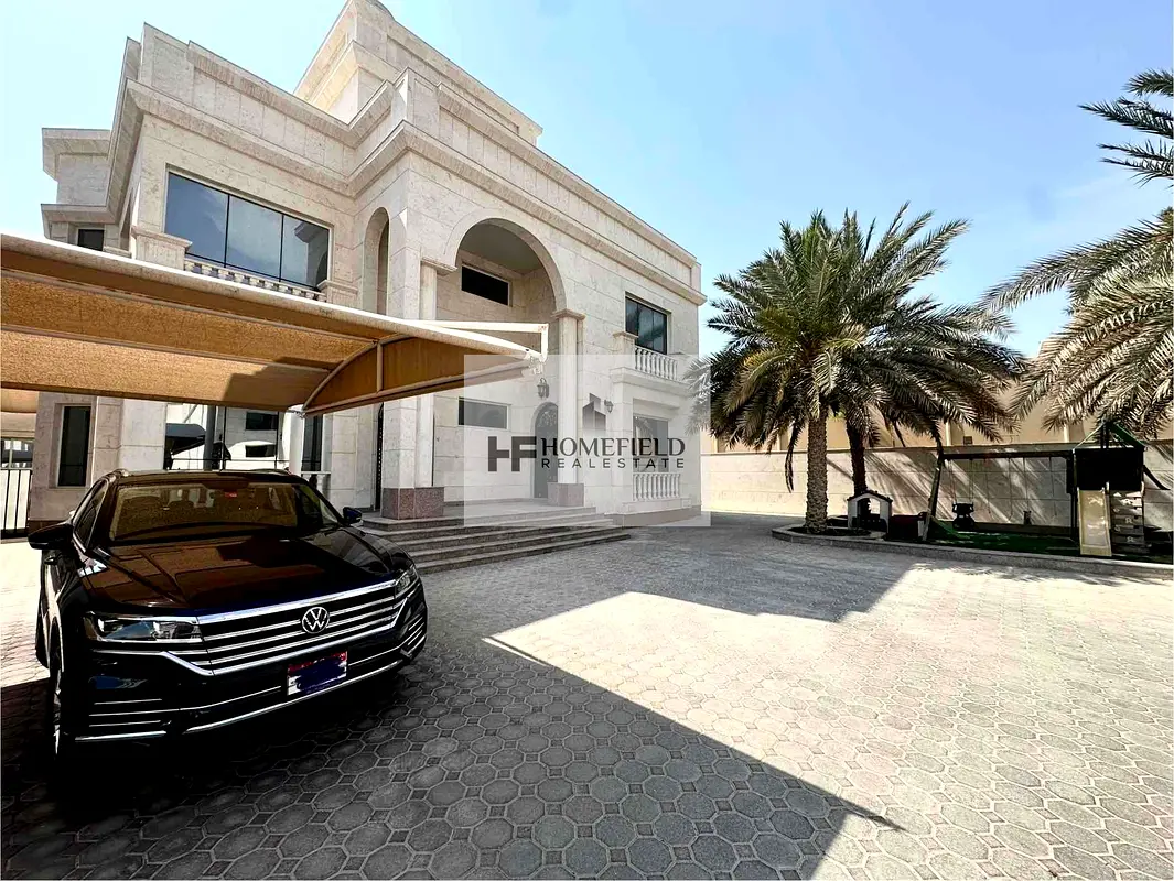 Super deluxe high finishing villa | pvt pool | driver room