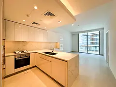 Premium 1 Bedroom Apartment | Brand New | Green View