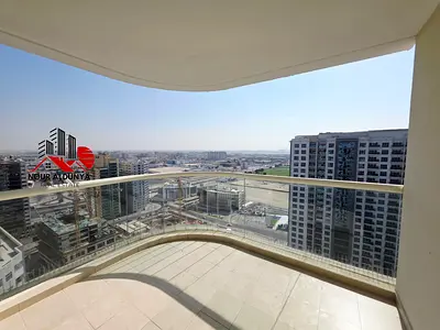 CLOSE TO STADIUM METRO. UPTO 2000SQFT 3BHK+STORE. BALCONY. ONLY FAMILY. FREE GYM POOL PARKING