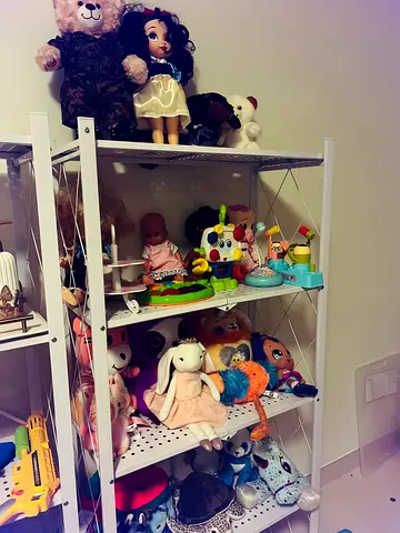 Mixed lot of dolls, plush toys and activity toys – excellent condition