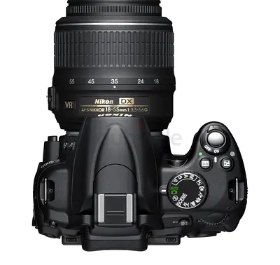 Nikon D5000AF-S DX 18-55mm VR Kit Lens (Top View) - excellent condition