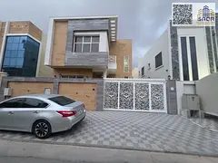 Deluxe villa including water, electricity, and air conditioning. Freehold ownership for all national