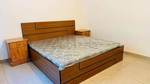 Family room Al Nahda, near KFC only Indian