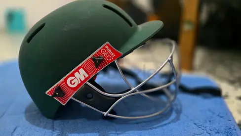 GM Cricket Helmet with Face Guard - Good Condition( adjustable) brand new