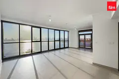 LARGEST LAYOUT | BURJ &amp; SEA VIEWS | ALL ENSUITE