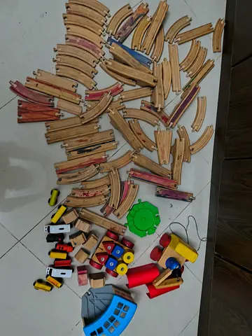 Train toy