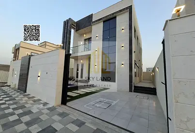 Luxury villa ready for occupancy, custom-finished, directly from the owner, price includes registration and ownership fees.