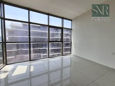 Huge 3BR | Stunning Golf View | Floor-to-Ceiling Windows | DAMAC Hills
