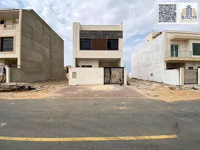 For sale: a residential villa with high-end finishing and a practical design that meets the needs of the modern family.