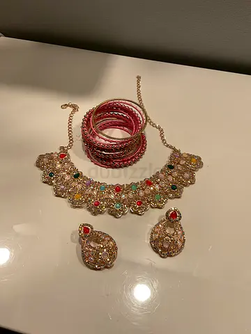 Traditional multicolor stone necklace set with bangles and matching earrings