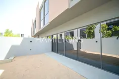 Private Contemporary Estate with Expansive Layouts &amp; Smart Home Excellence | Resale