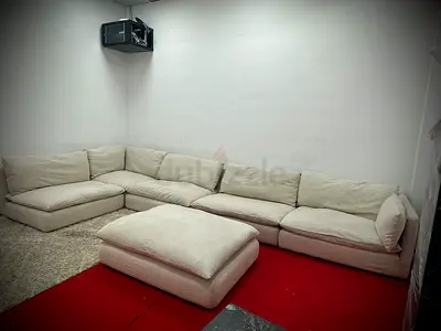Looks great condition cratebarrel modular sofa