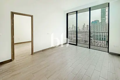 Up to 6 cheques |Fully Furnished |Vacant and Ready