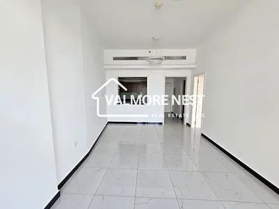 Spacious unit I With pool view & big terrace I Prime spot