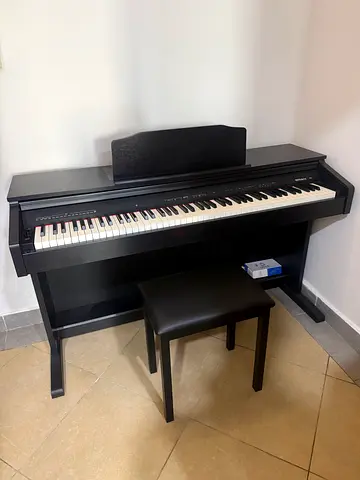 Roland RP30 Digital Piano - Black (Console Style)