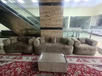 Low-profile curved 6-piece sofa set with ottoman — grey suede look