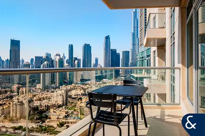 Furnished | High Floor | 1 Bedroom | 2 Bath