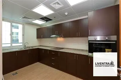 1 MONTH FREE CHILLER FREE HUGE SIZE 2 BHK ONLY FOR FAMILY READY TO MOVE