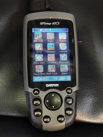 Garmin GPSMAP 60CSx handheld GPS navigator