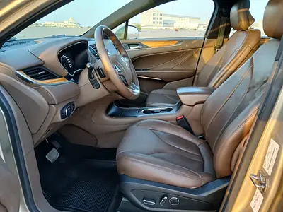 صورة 14 لـ 2015 Lincoln MKC