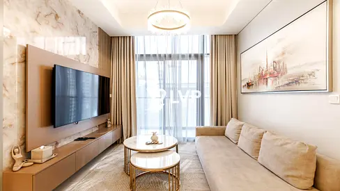 Canal + Community View | High Floor | Furnished