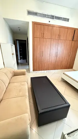 2600 Dhs ATTACHED BATHROOM ALL BILLS IN