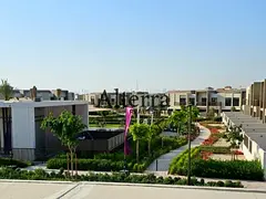 Spacious 3BR Townhouse | Park View | Vacant now