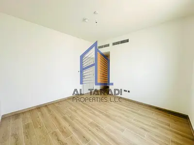 2+M Townhouse II Prime Location II Single Row II Upcoming!!