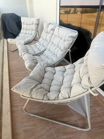 Comfortable Padded Outdoor/Indoor Lounge Chair Set