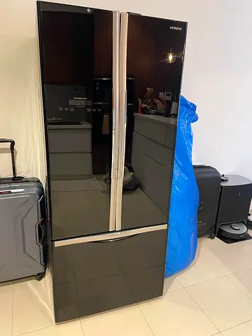 Hitachi black French door bottom freezer fridge Exellent Condition