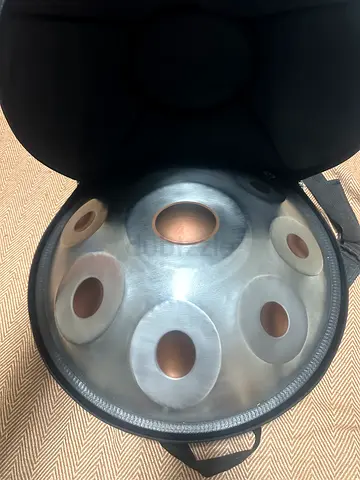 Handpan / Steel Tongue Drum with Carry Case - Good Condition