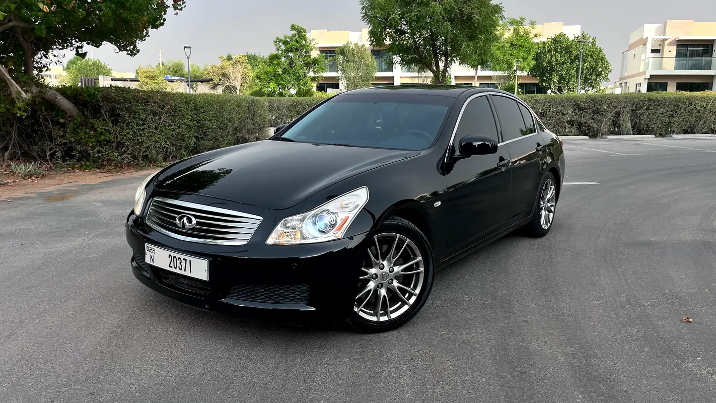 Infiniti G35 2008 — photo 1 of 15