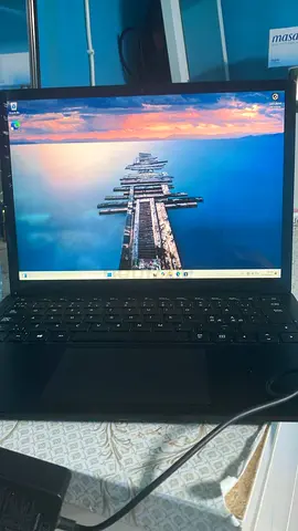 Surface 4 laptop, i5 16 GBRAM 512GB SSD Windows Laptop with Touchscreen - Good Working Condition