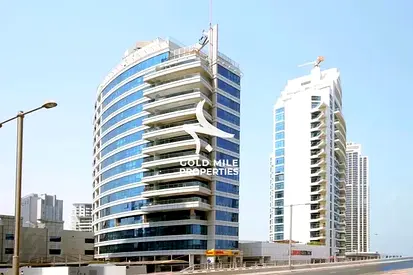 Luxury Living | 1 Month Free | Close to Beach | Ready to Move