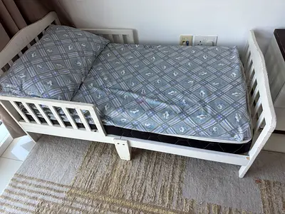 White Wooden Toddler Bed with Mattress — Good Condition