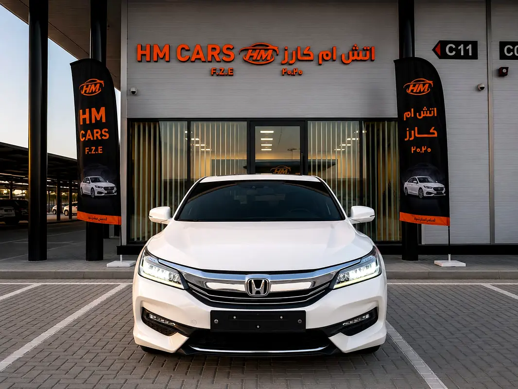 Honda Accord 2017 — photo 1 of 11